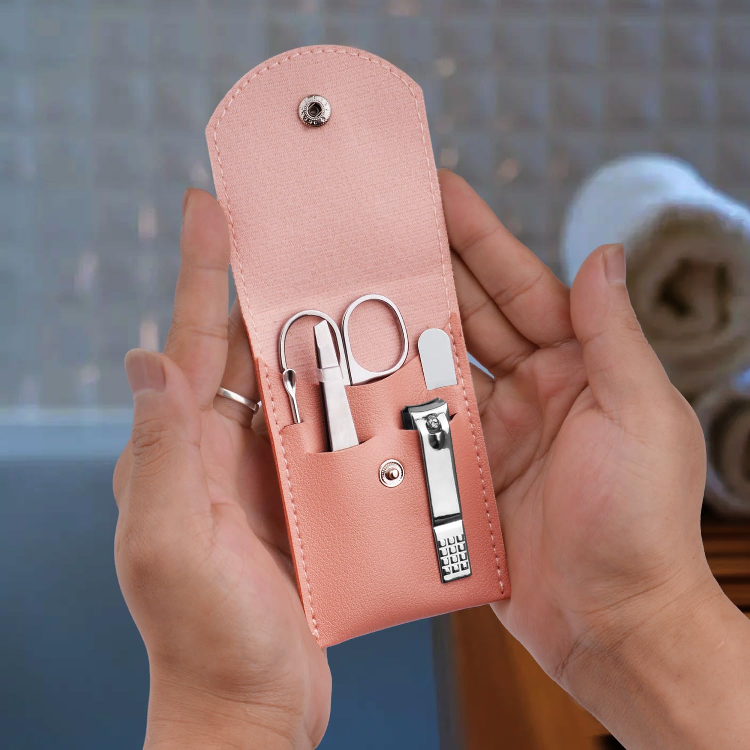 5-Piece Travel Manicure Set -  – Mens Grooming Travel Kit recenzja i cena