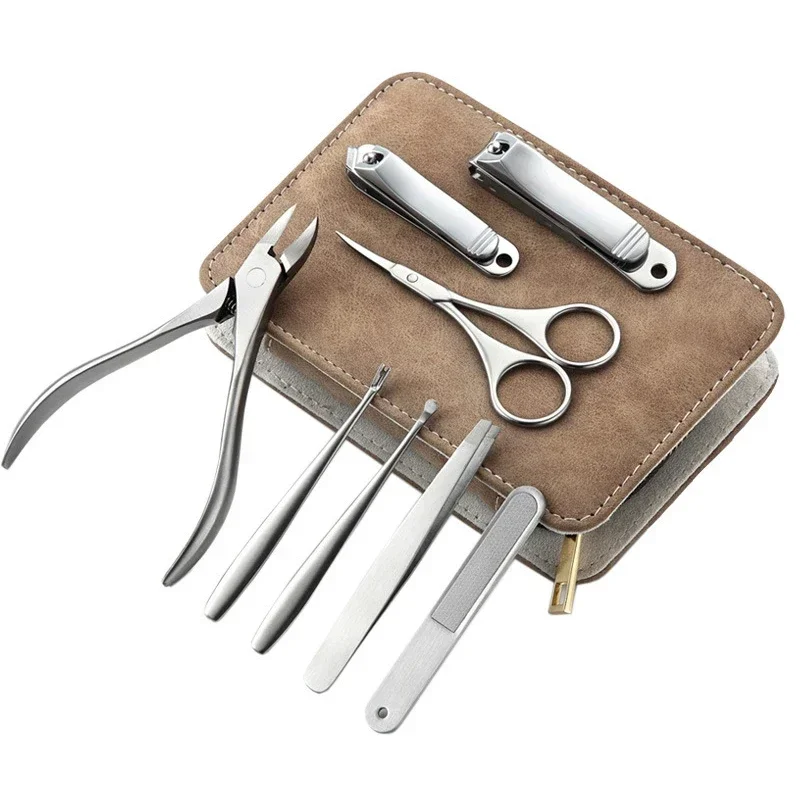 8/12pcs Professional Manicure  – Mens Grooming Travel Kit recenzja i cena